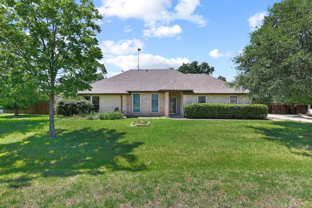 315 Preston Glen, Gunter