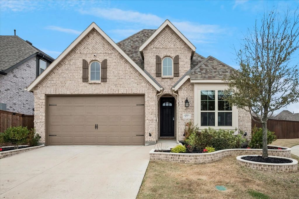 4737 Pin Oak Court, Aubrey