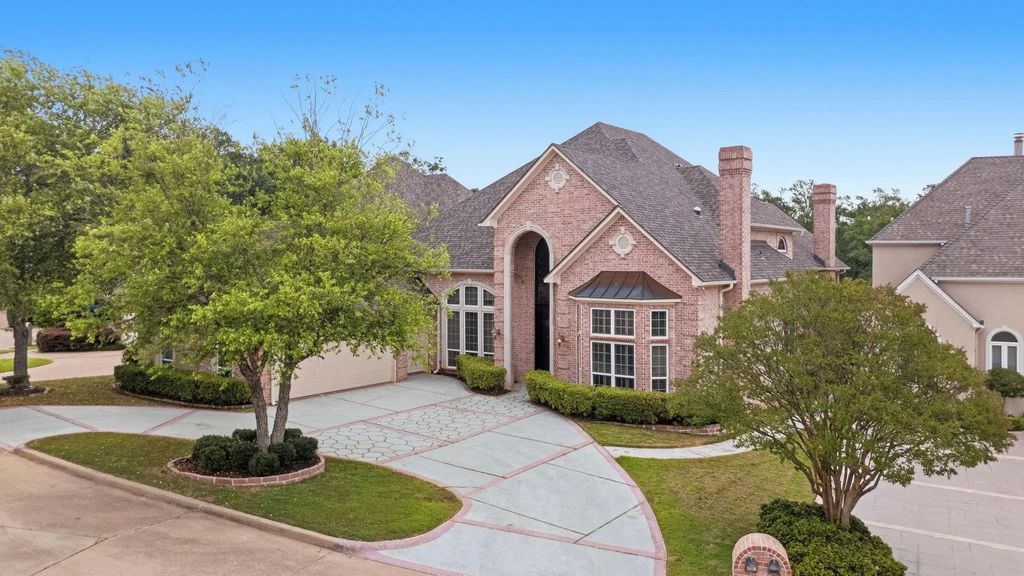 7050 Walden Drive, Tyler