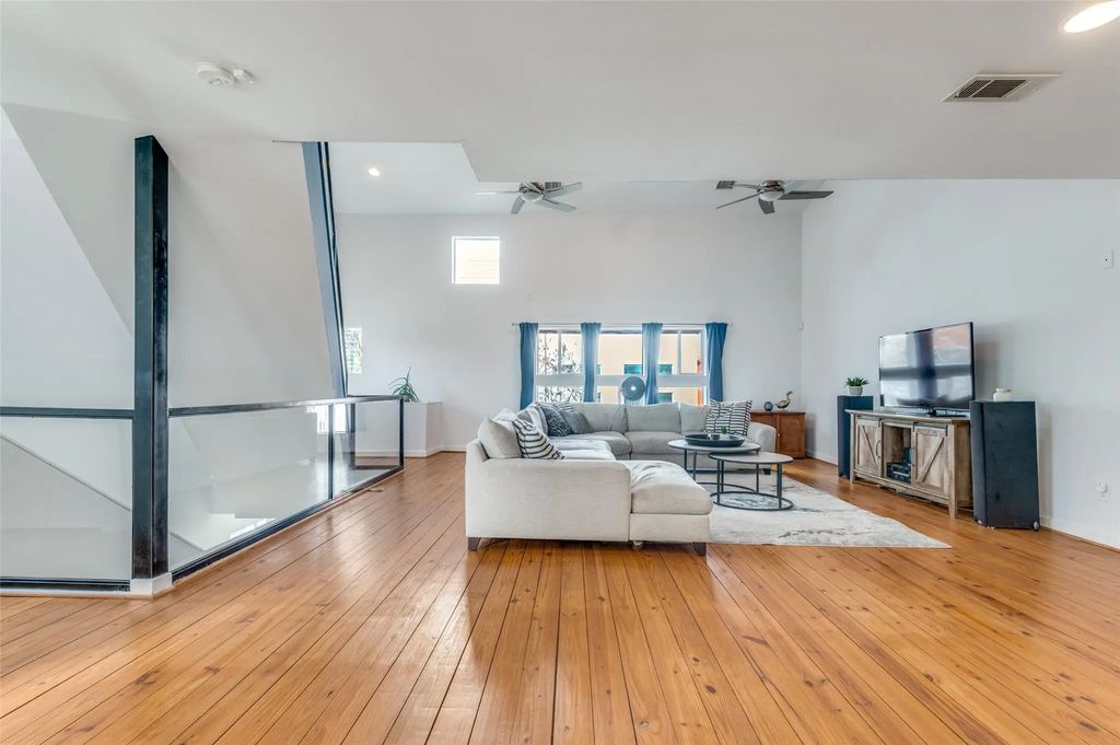 4605 Lester Drive, Dallas