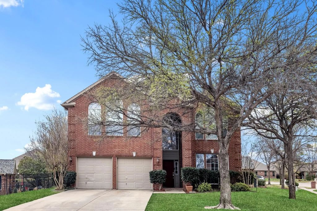 4116 Walnut Creek Court, Fort Worth