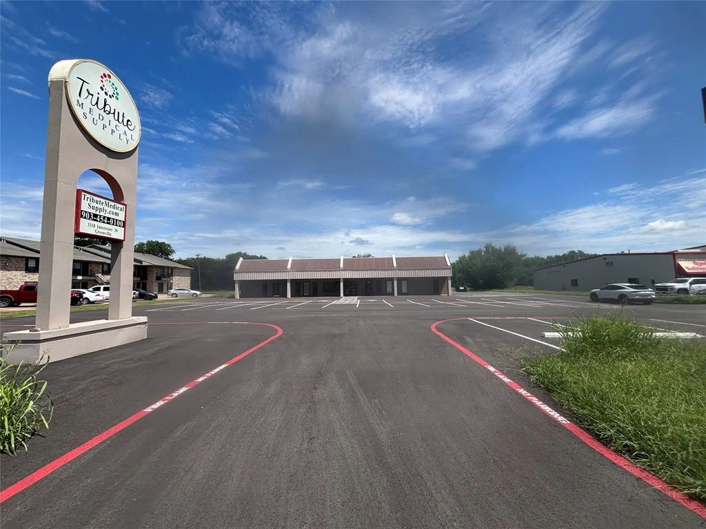 1118 Highway 30 2, Greenville