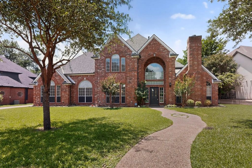 204 Country Club Drive, Heath