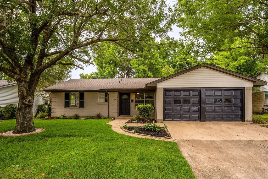 1310 Carroll Drive, Garland