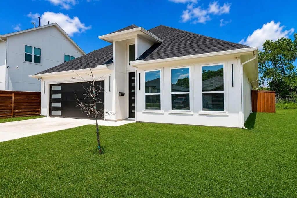 1963 Dennison Street, Dallas