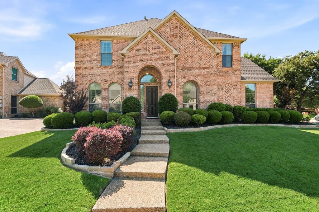 800 Sandy Trail, Keller