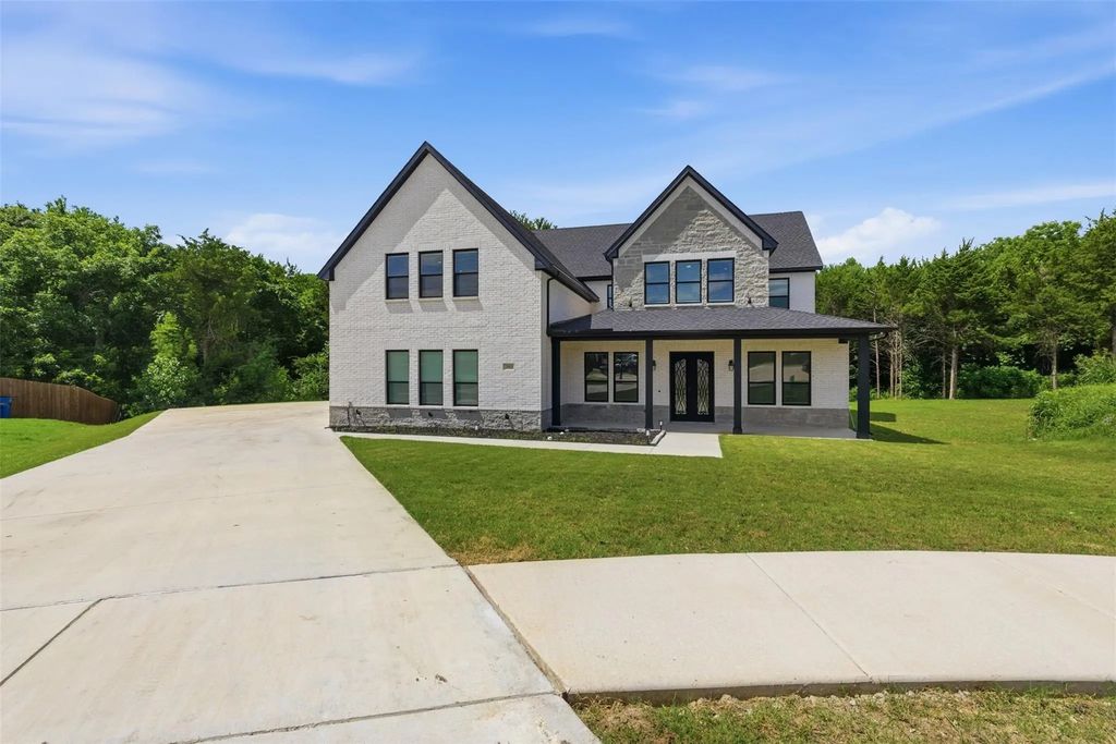 3911 Cypress Stump Court, Ovilla