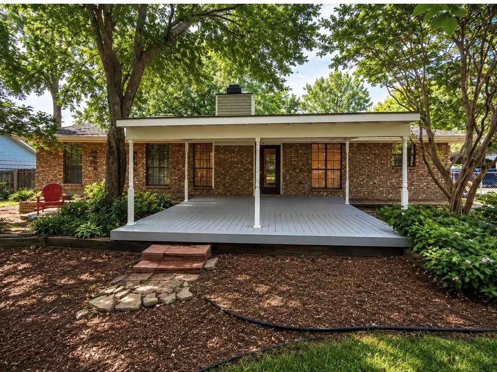 701 Adams Drive, Crandall