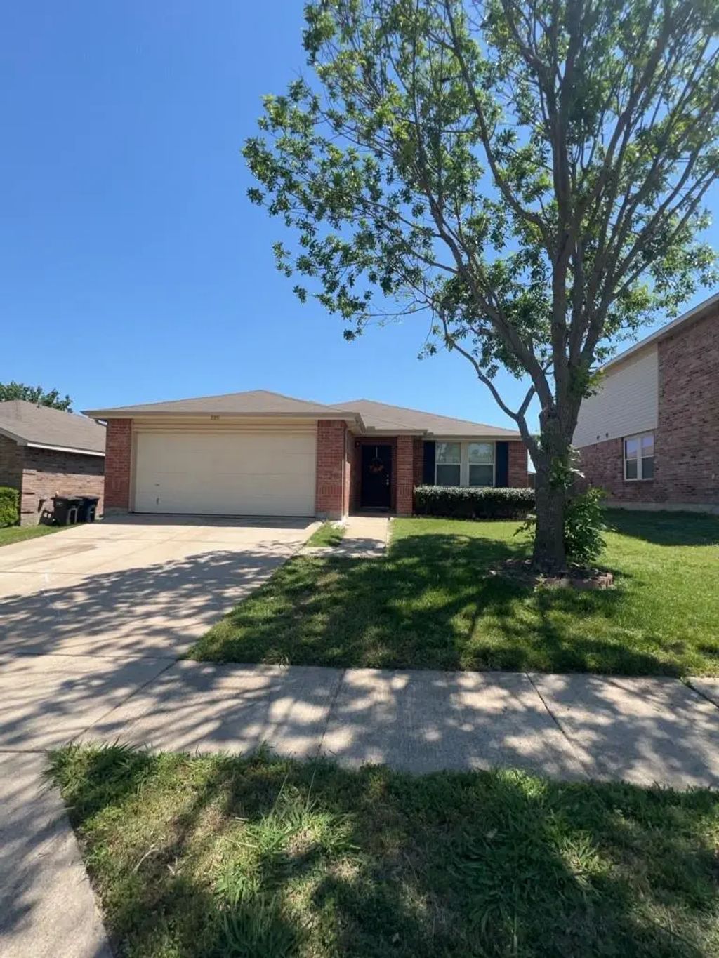 709 Granite Ridge Drive, Fort Worth