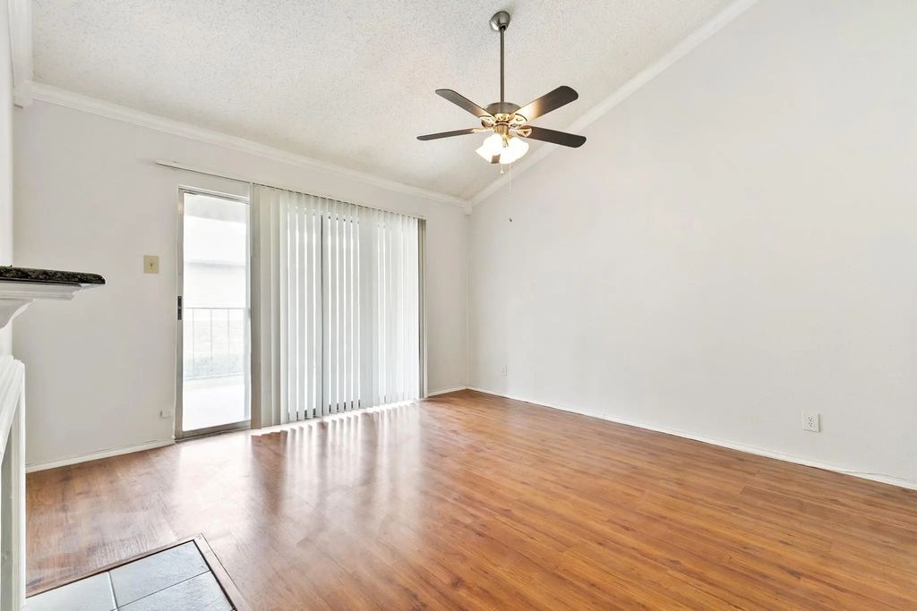 5300 Keller Springs Road 2093, Dallas