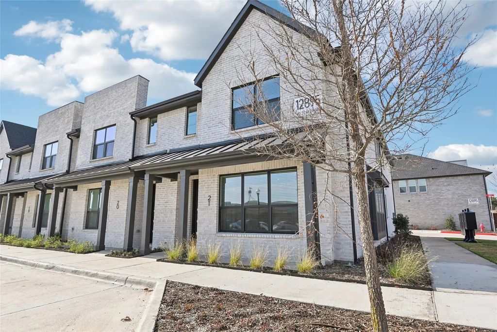 12895 Red Hawk Drive 4, Farmers Branch