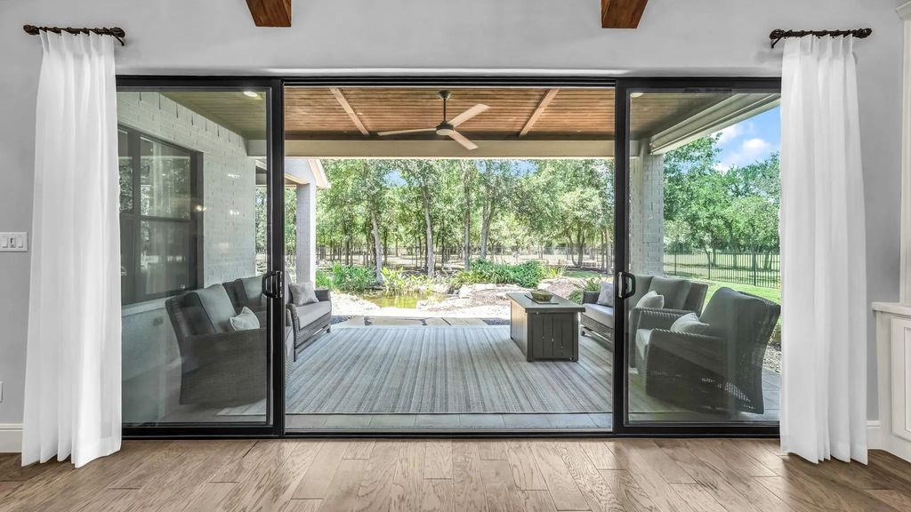 282 Sugartree Circle, Lipan