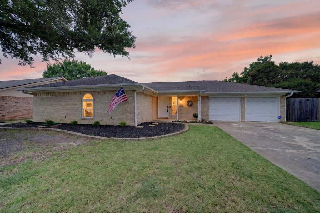 6521 Collard Court, North Richland Hills