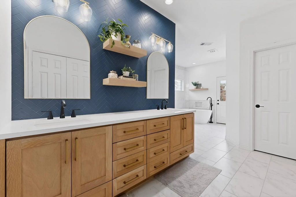 4018 Cobblers Lane, Dallas