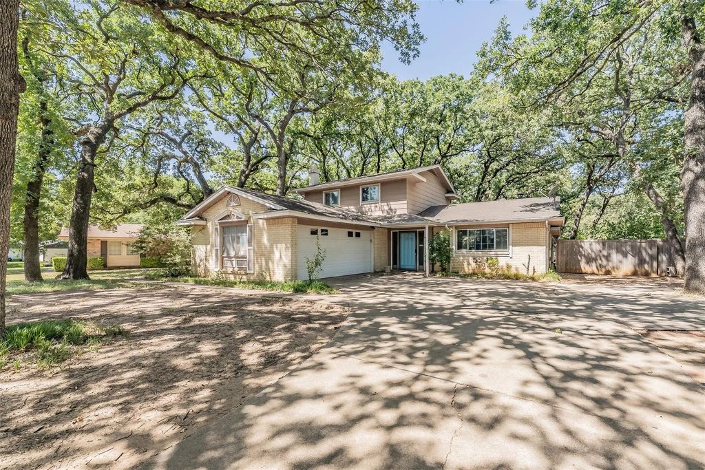 524 Buffalo Drive, Arlington