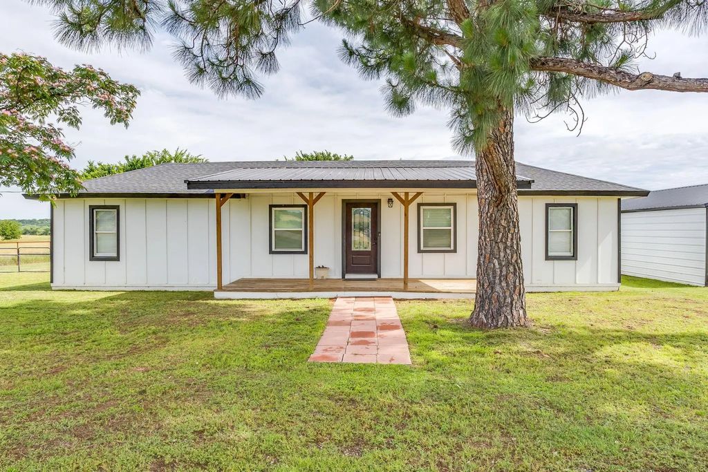 6296 Fm 1195, Mineral Wells
