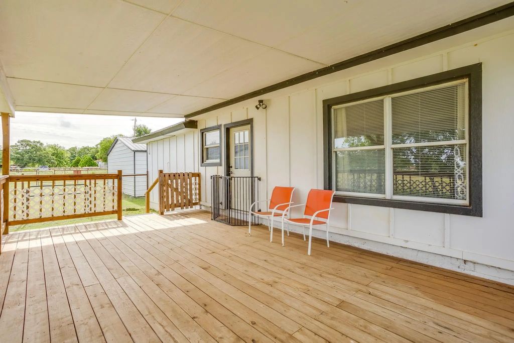6296 Fm 1195, Mineral Wells