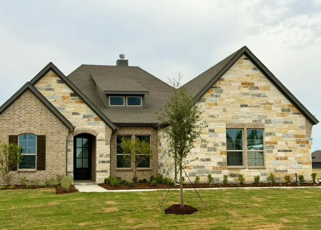 2830 Geneva Way, Blue Ridge