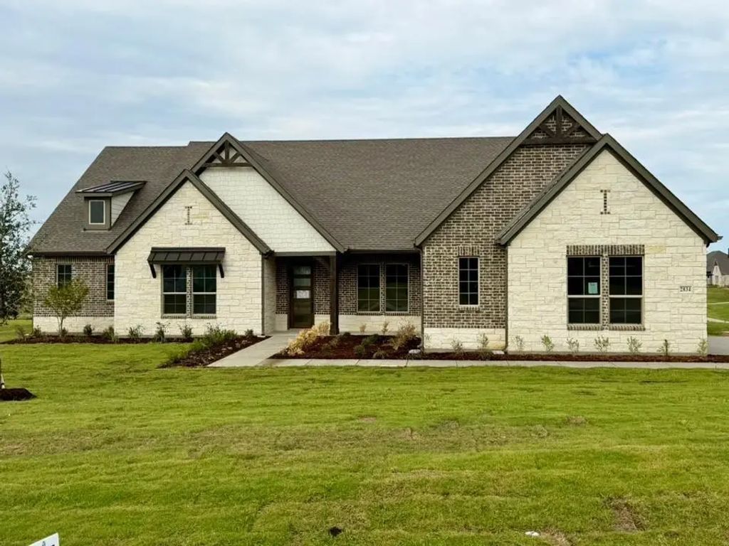 2834 Geneva Way, Blue Ridge
