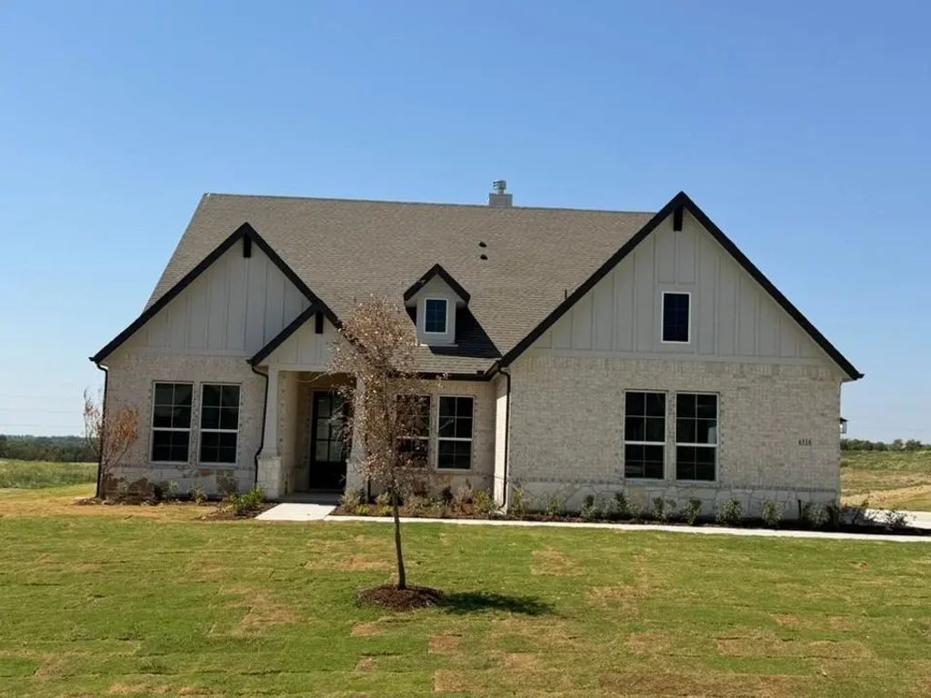6516 Huron Drive, Blue Ridge