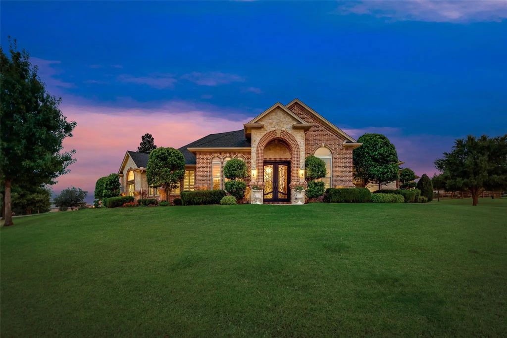 2012 Winthrop Hill Road, Denton