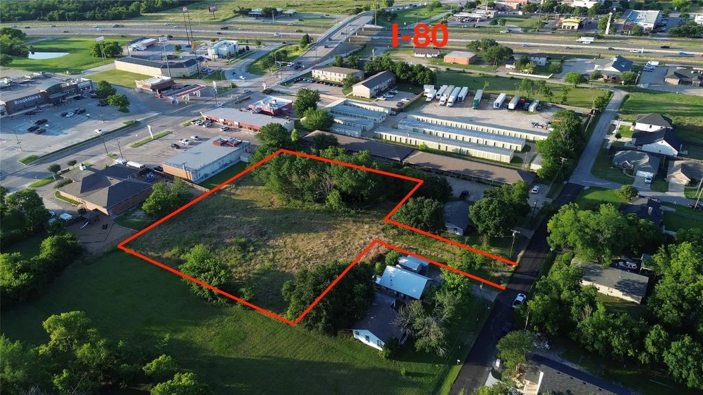 313 N Mcgraw Street, Forney