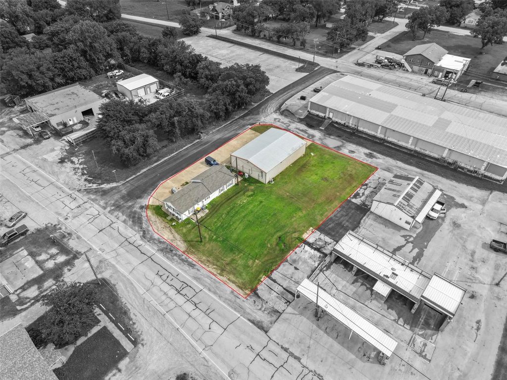 200 Cypress, Seagoville