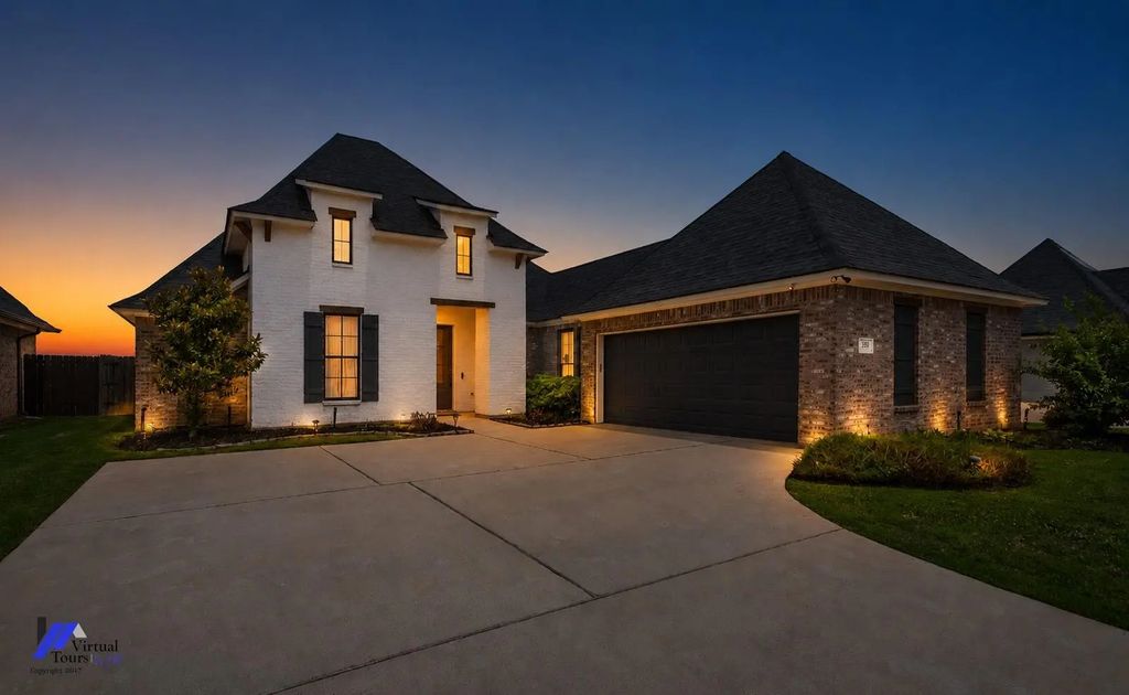 1359 Quincy, Bossier City