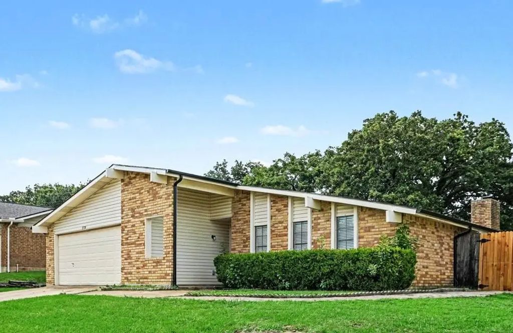 3708 Pinewood Street, Bedford