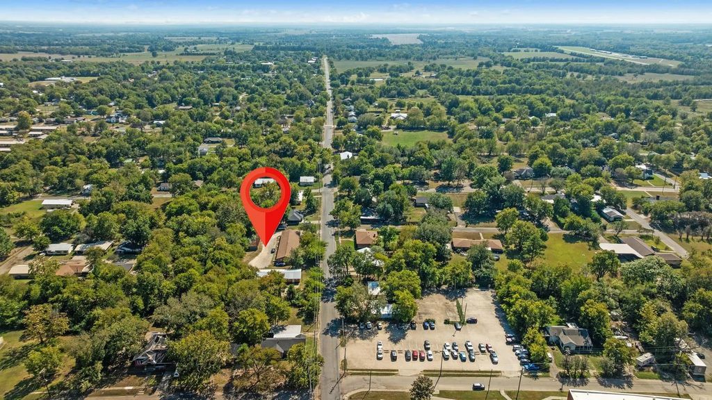 401 S Donoho Street, Clarksville