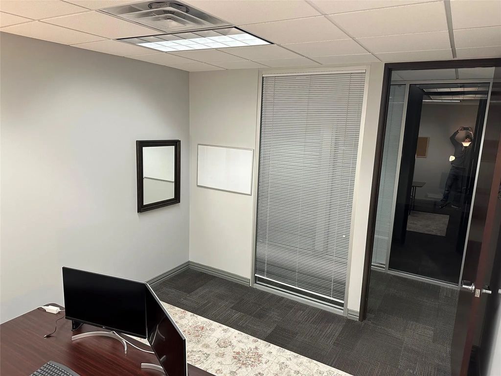 6115 Camp Bowie Boulevard, Fort Worth