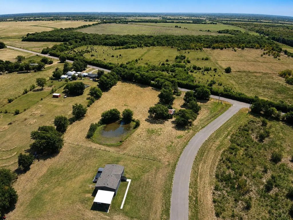 4008 Rolling Lane, Greenville