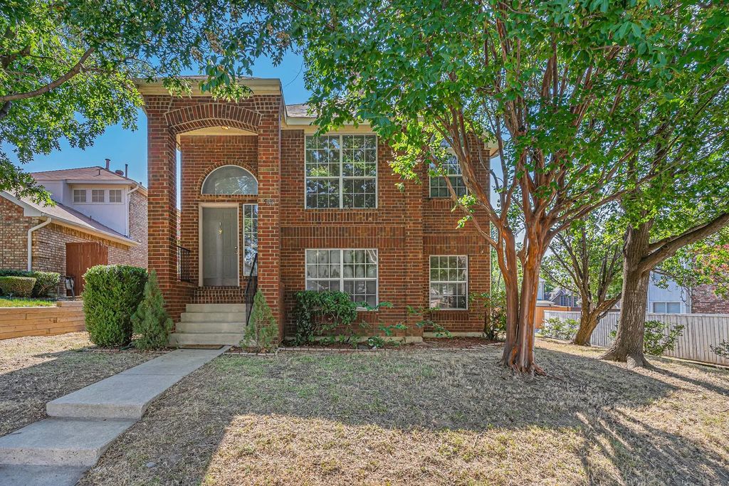 588 Lake Forest Drive, Coppell