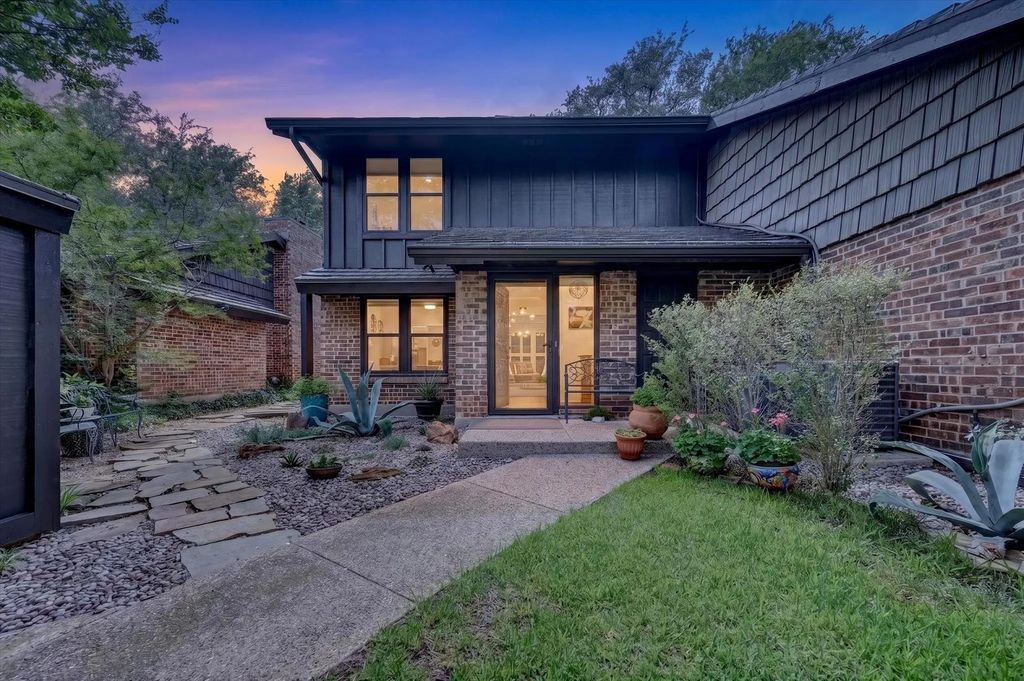 12627 Breckenridge Drive 200, Dallas