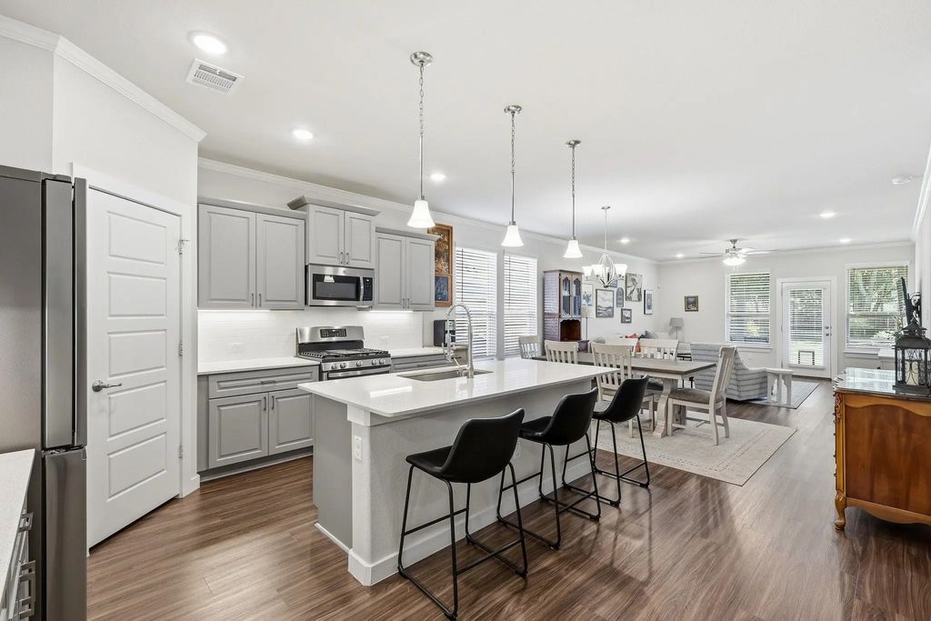 1813 Otwell Drive, Fort Worth