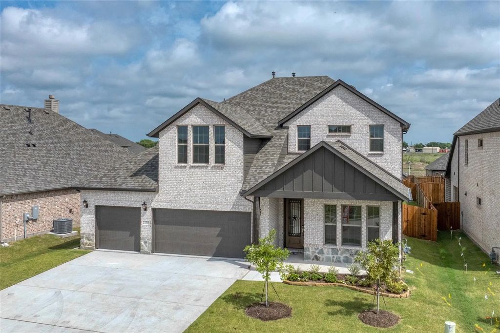 2136 Spyglass Drive, Royse City