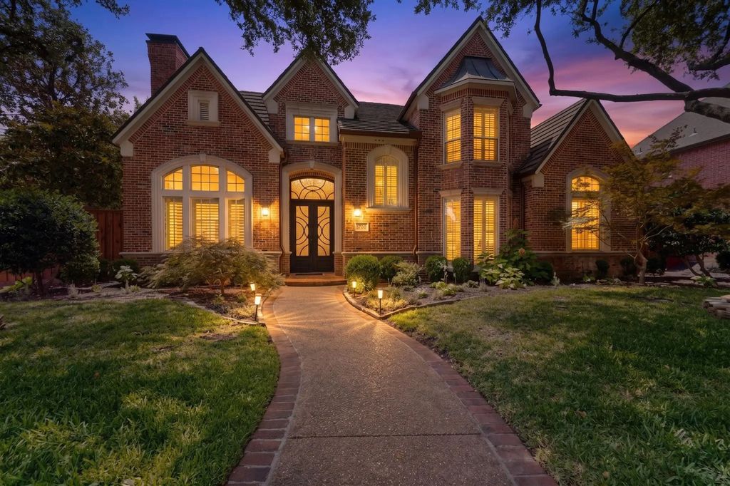 5700 Walden Drive, Plano