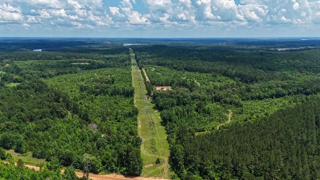 Avinger Cutoff Road, Avinger