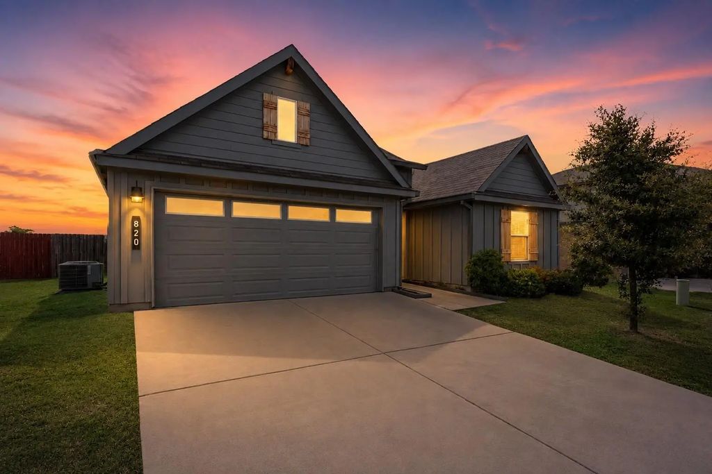 820 Lakeview Drive, Alvarado