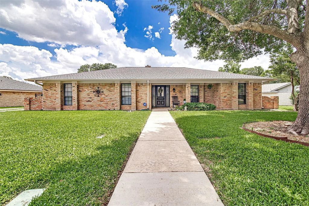 4375 Rota Circle, Fort Worth