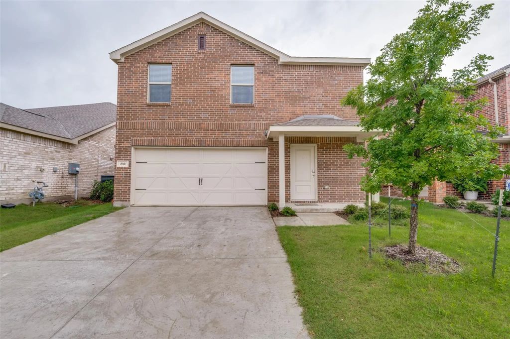 213 Adelina Drive, Little Elm