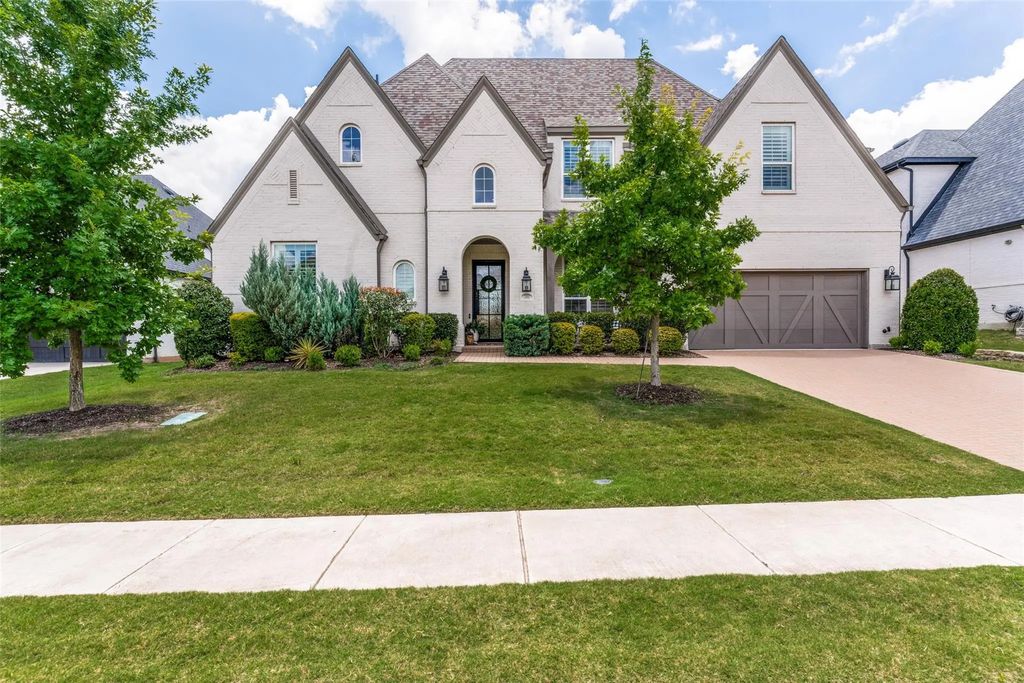 2803 Majestic Prince Street, Celina