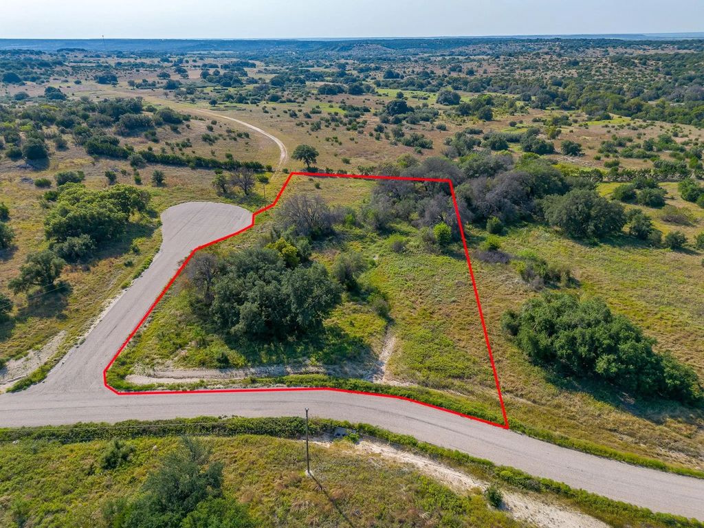 1034 Hidden View Court, Glen Rose