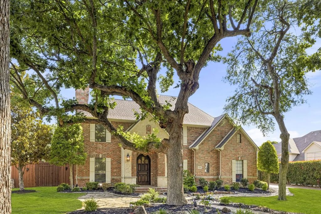 6604 Overlook Court, Plano