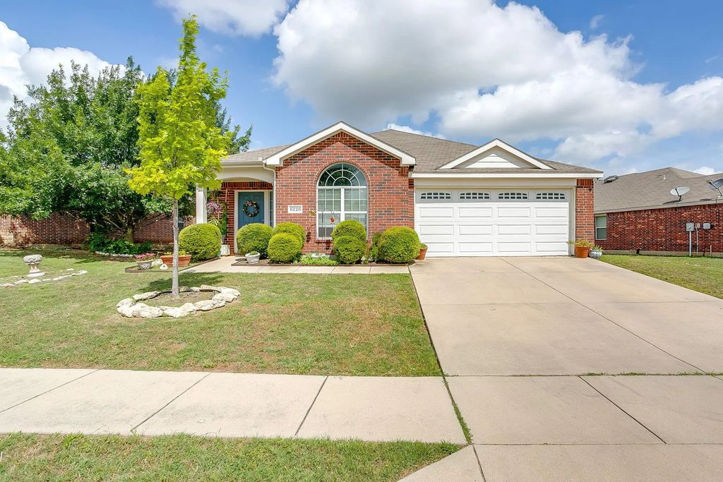 6220 Granite Creek Drive, Fort Worth