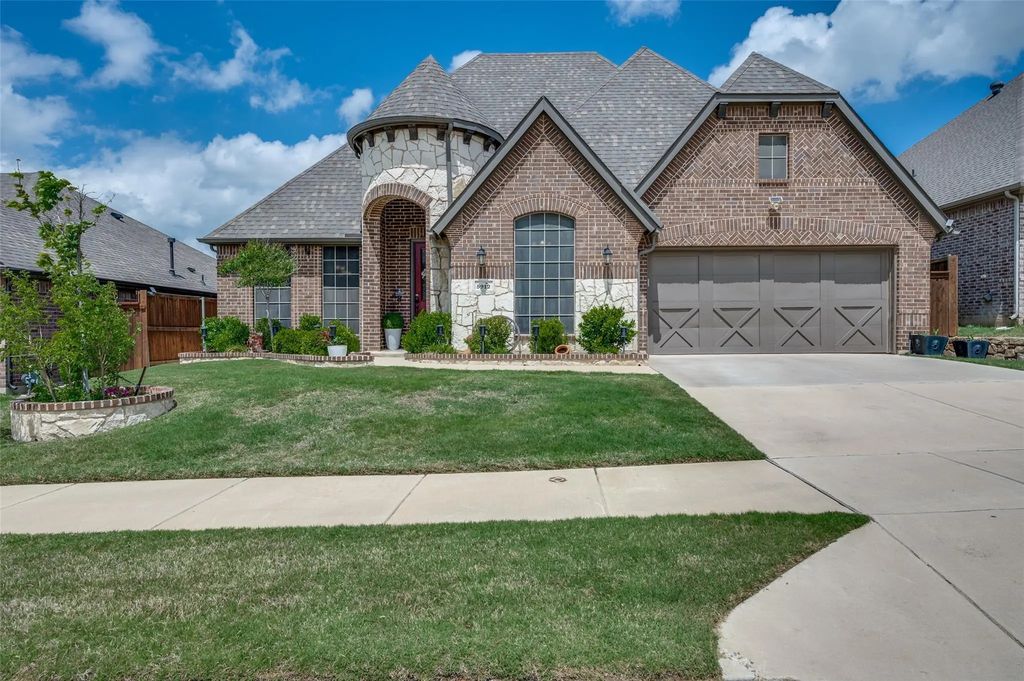 5912 Trail Marker Court, Fort Worth