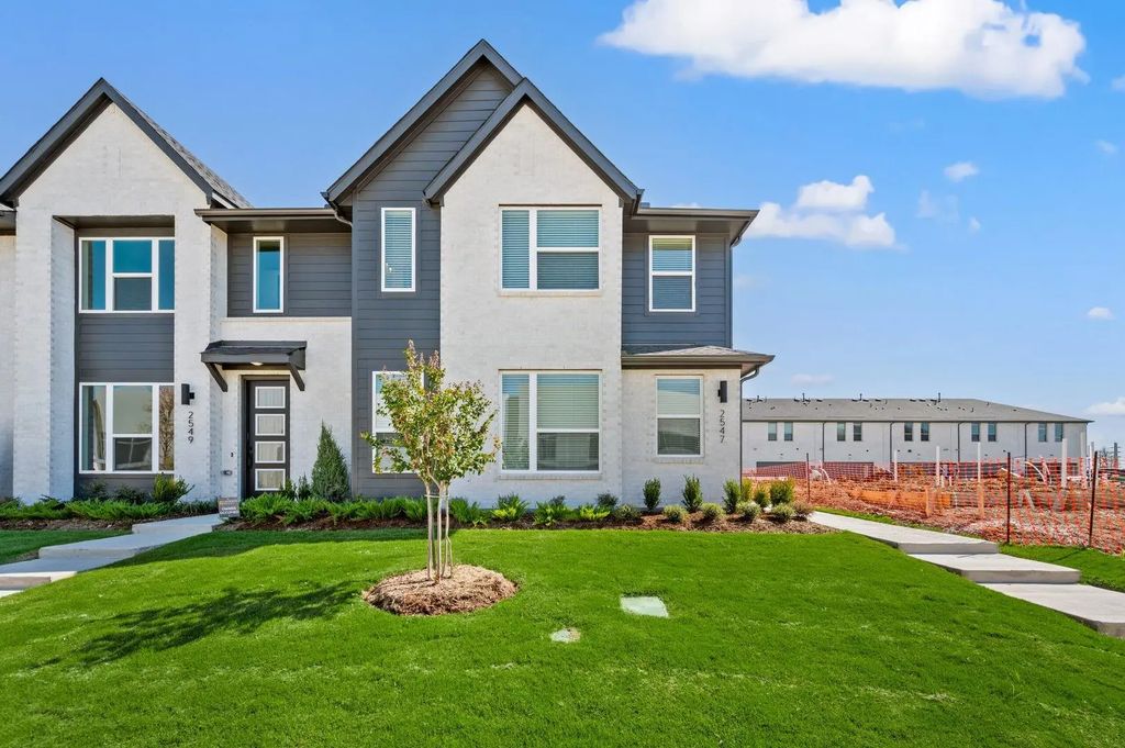 2547 Huxley Mews, Allen