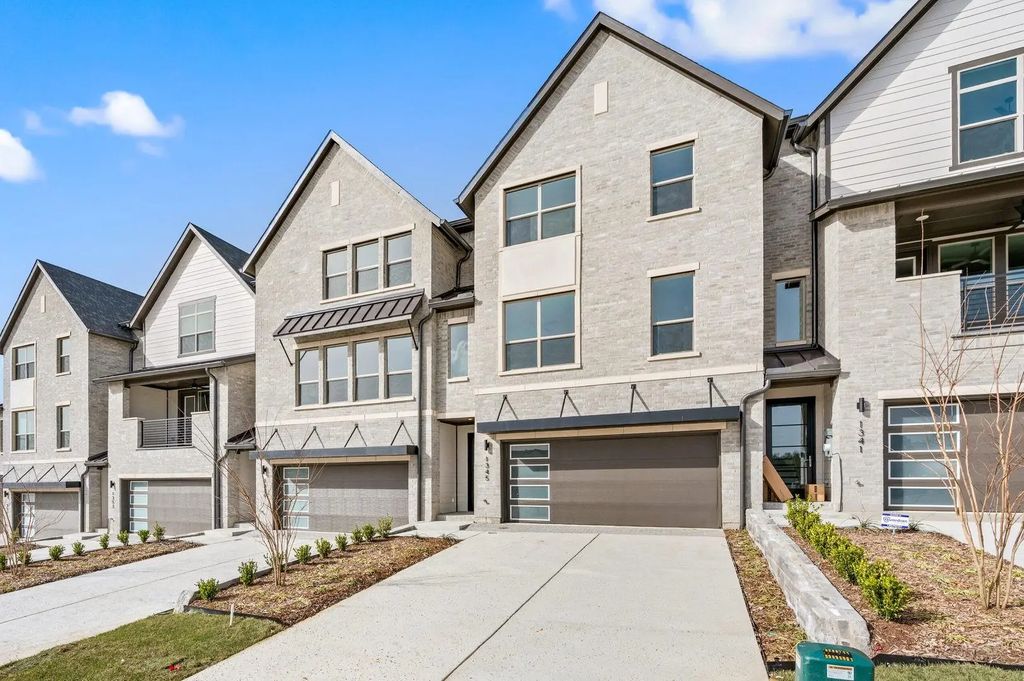 1345 Linkside Drive, Irving