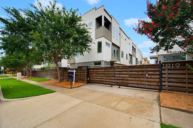 1915 Summit Avenue 1, Dallas