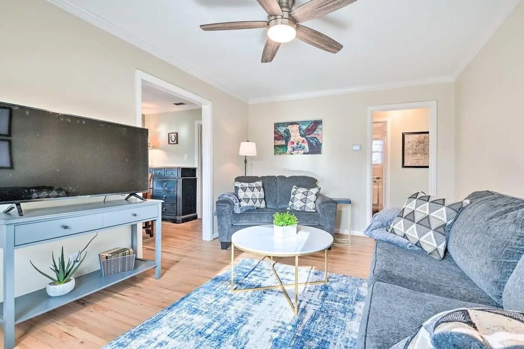 601 Circle Drive, Arlington